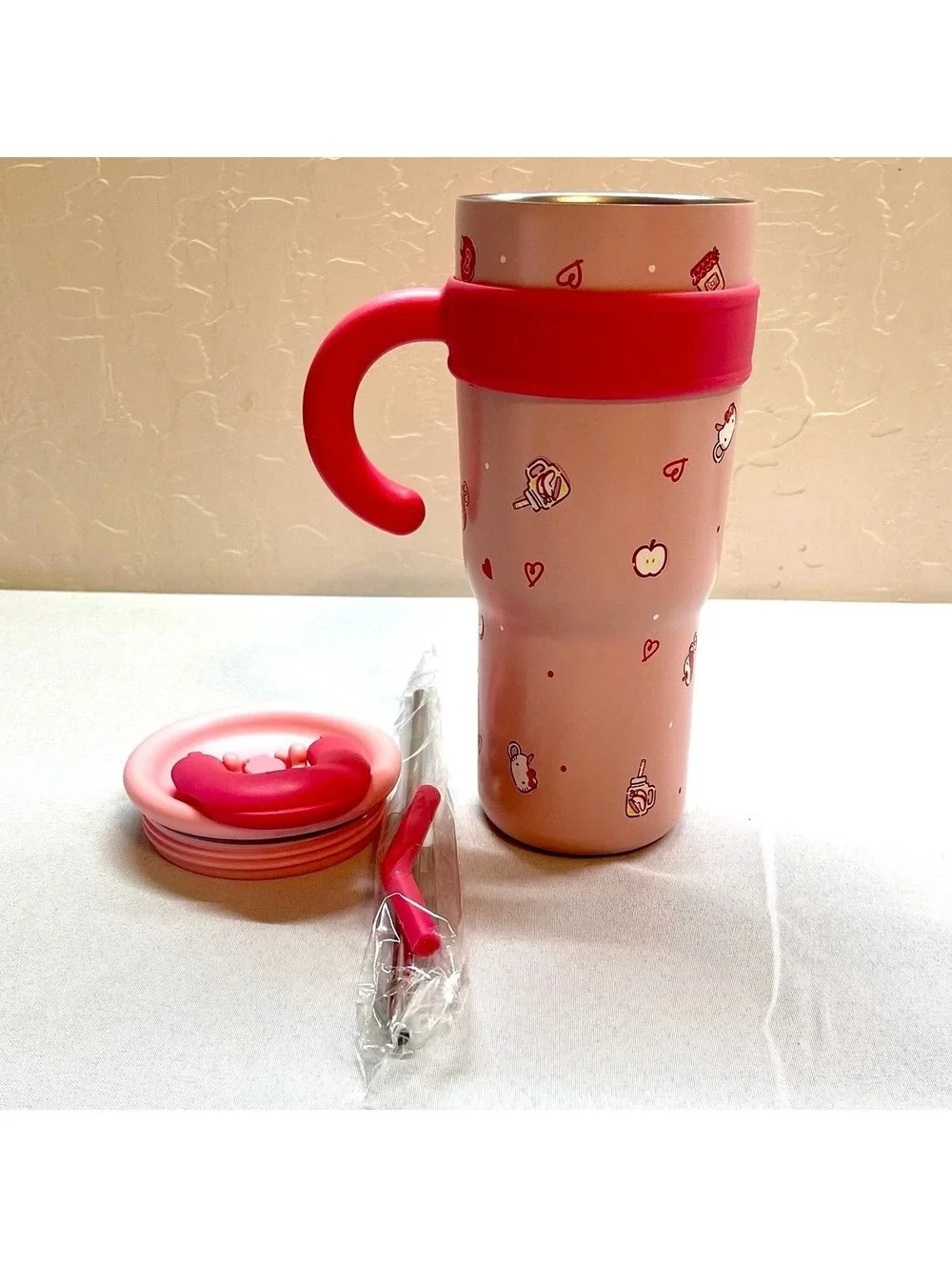 Hello Kitty Pink Tumbler with Straw - 40oz